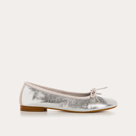 Flat ballerinas with metallic leather knot with rounded butt