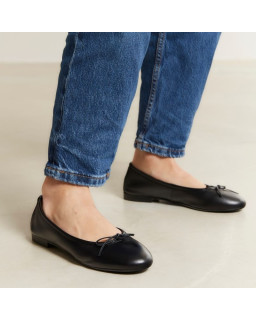 Ballerines plates à nœud en cuir avec bout arrondi
