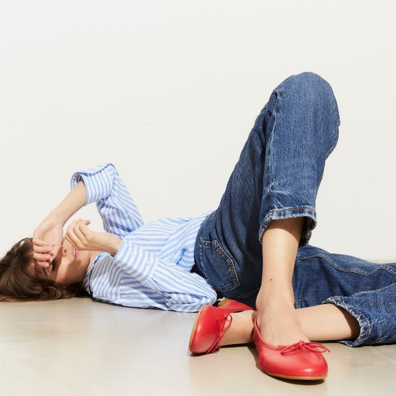 Ballerines plates à nœud en cuir avec bout arrondi