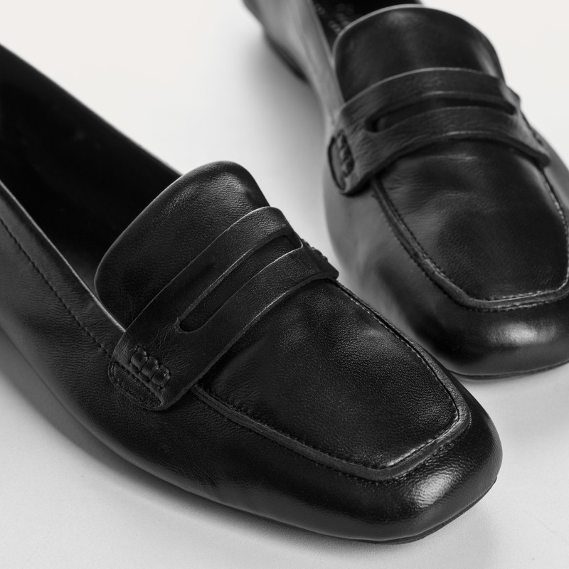 Mocassins collège HEMA à bout carré en cuir