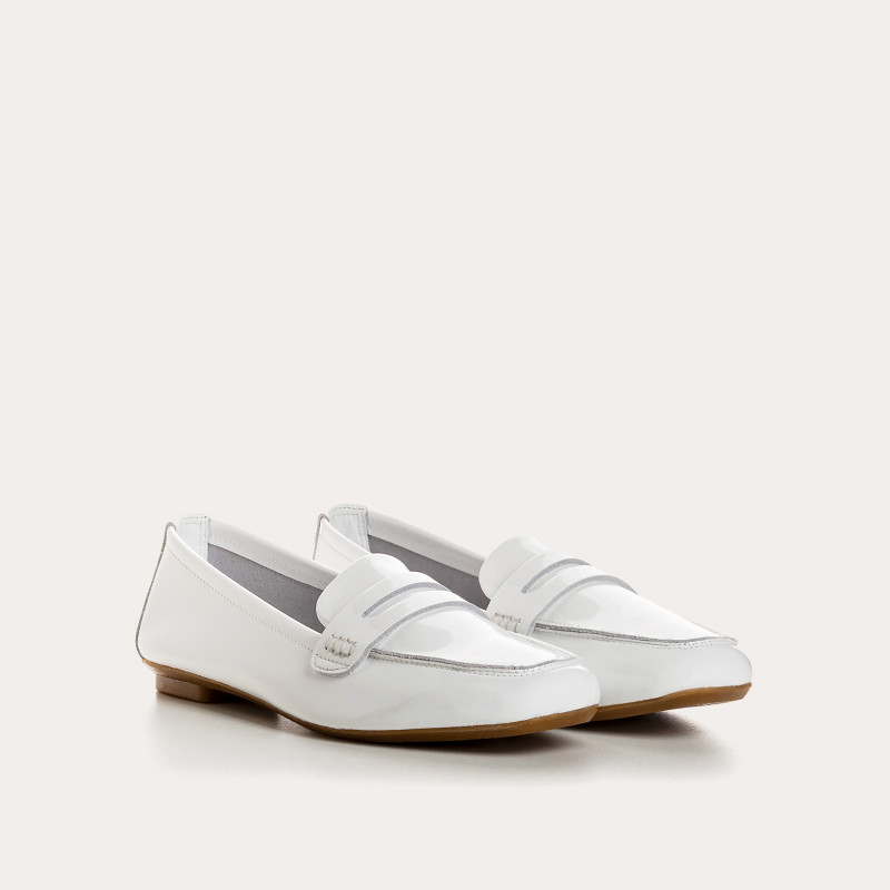 Mocassins Hema pour femme en cuir vernis CC : style et caractère | Reqins