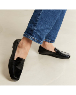Mocassins Hema pour femme en cuir vernis CC : style et caractère | Reqins