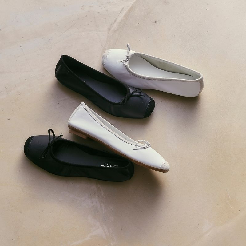 Flat Ballerinas with Smooth Leather Knot and Velvet Leather