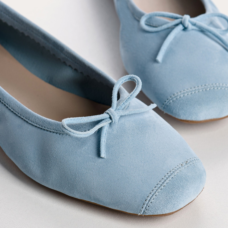 Flat ballerinas with velvet leather knot with tip reinforcement