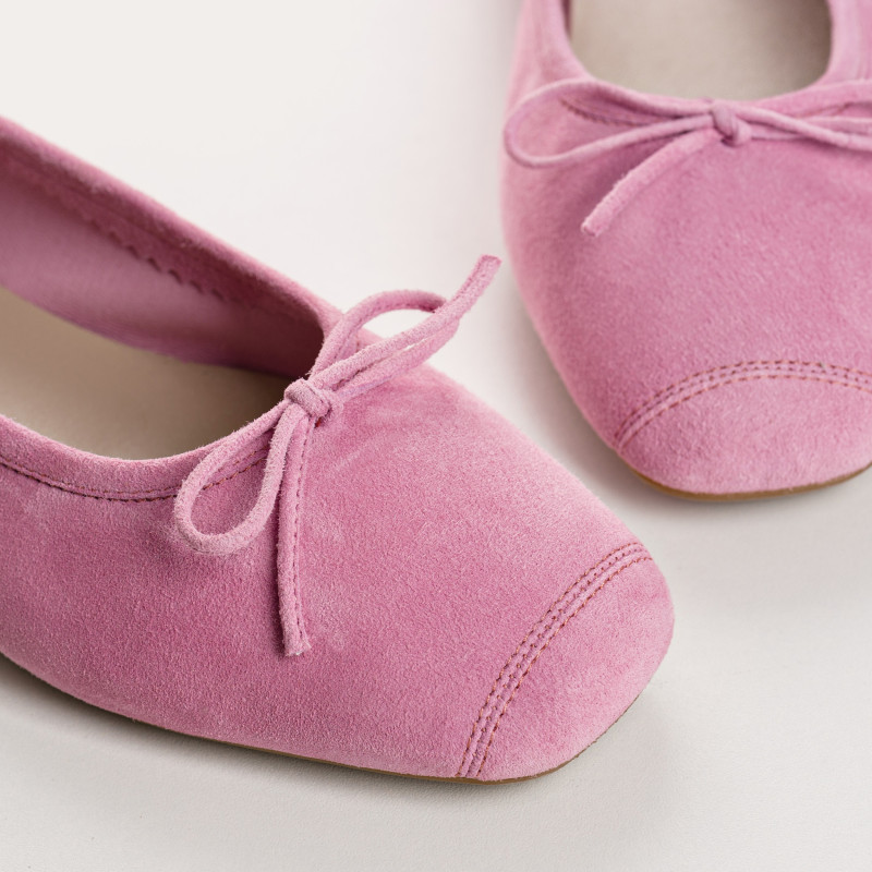 Flat ballerinas with velvet leather knot with tip reinforcement