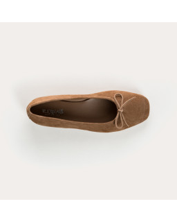 Ballerinas Flexible Leather Harmony: Premium Comfort and Elegance