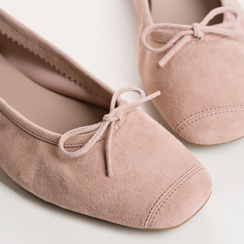 Ballerinas Flexible Leather Harmony: Premium Comfort and Elegance