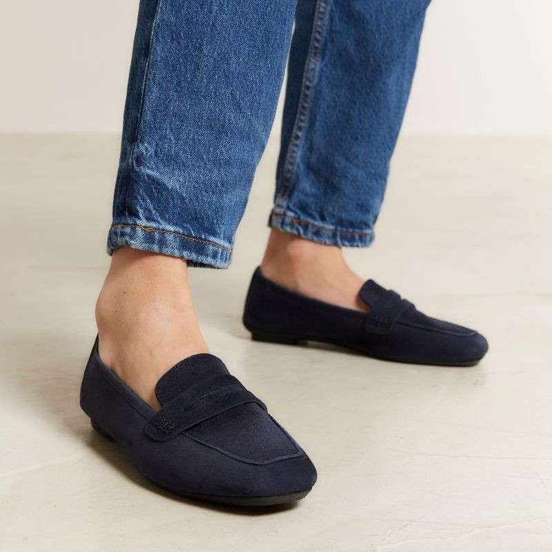 Mocassins Hema cuir velours CC Femme : style et modernité | Reqins