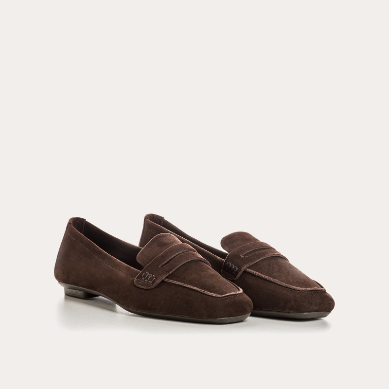 Mocassins Hema cuir velours CC Femme : style et modernité | Reqins