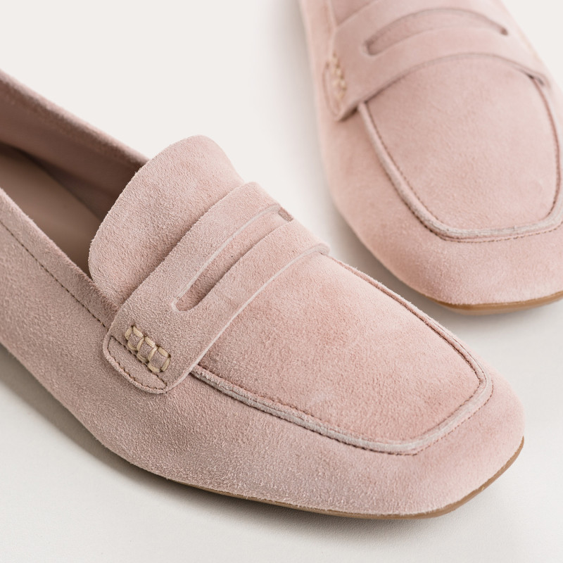 Mocassins Hema cuir velours CC Femme : style et modernité | Reqins