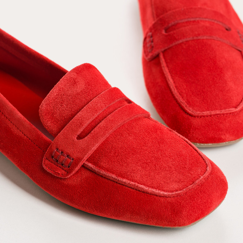 Mocassins Hema cuir velours CC Femme : style et modernité | Reqins