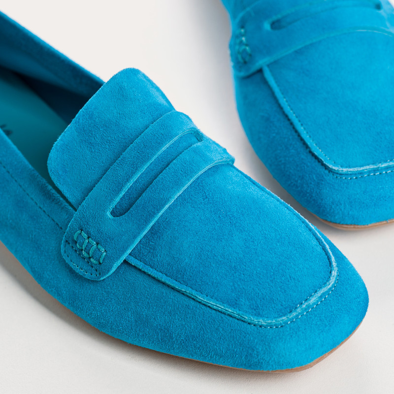 Mocassins Hema cuir velours CC Femme : style et modernité | Reqins