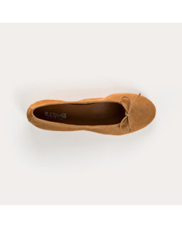 Flat ballerinas with velvet leather knot with rounded butt