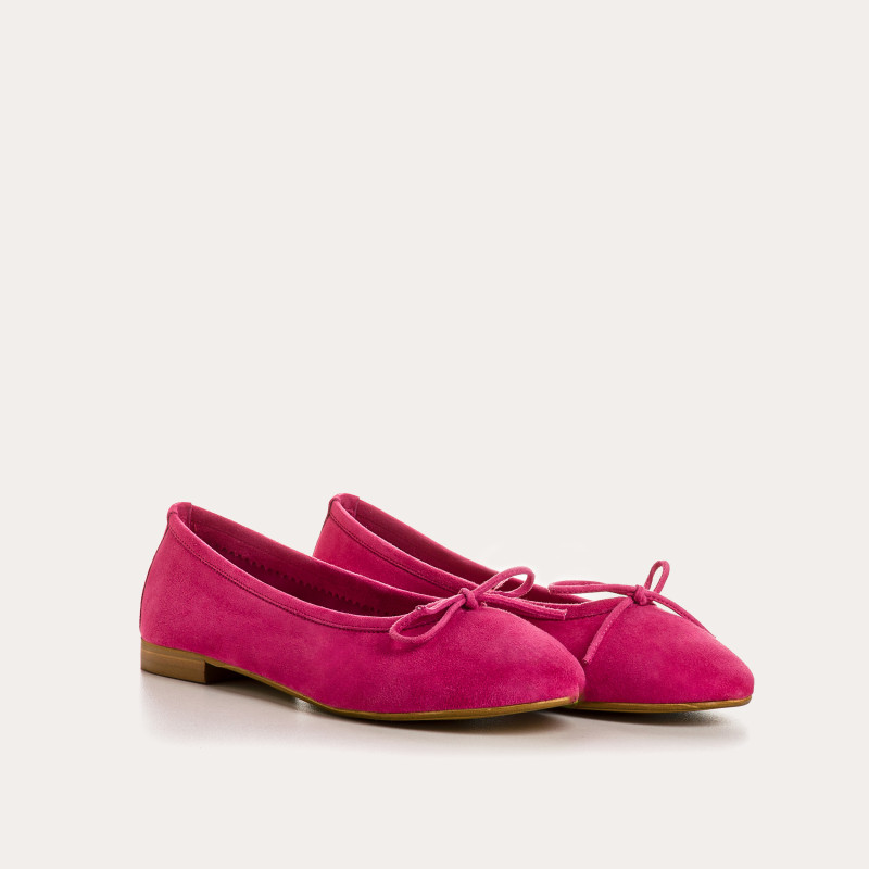 Flat ballerinas with velvet leather knot with rounded butt
