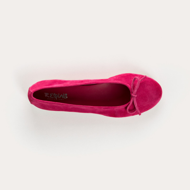 Flat ballerinas with velvet leather knot with rounded butt