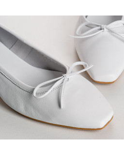 Ballerines à talons en cuir