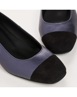 Ballerinas with two-tone metallic leather