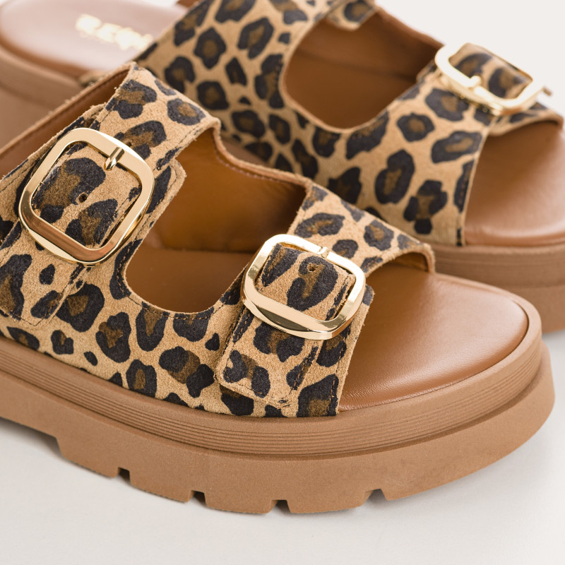 Leopard leather leather mules with golden flanges | Reqins