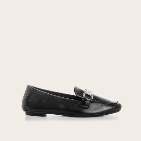 Black leather moccasins with silver jaws | Reqins