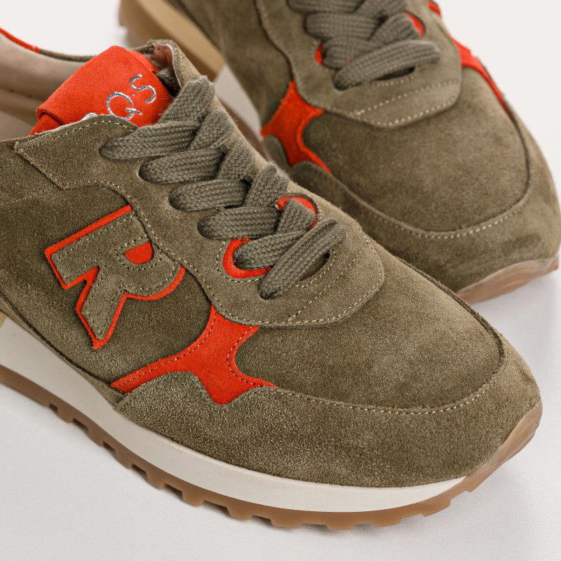 Baskets à lacets en cuir velours pour femme