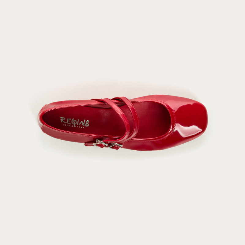 Red Babies Varnish Holga: Colorful Elegance and Exceptional Comfort