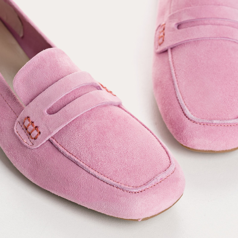 Mocassins Hema cuir velours CC Femme : style et modernité | Reqins