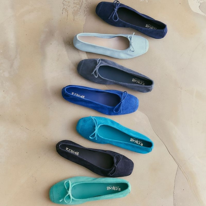 Flat ballerinas with velvet leather knot with tip reinforcement