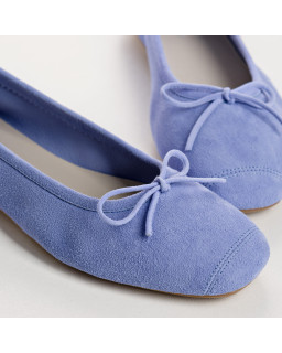 Flat ballerinas with velvet leather knot with tip reinforcement