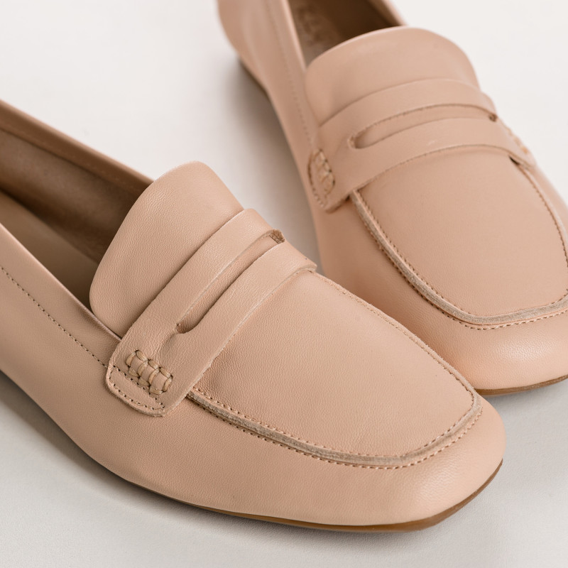 Mocassins collège à bout carré en cuir