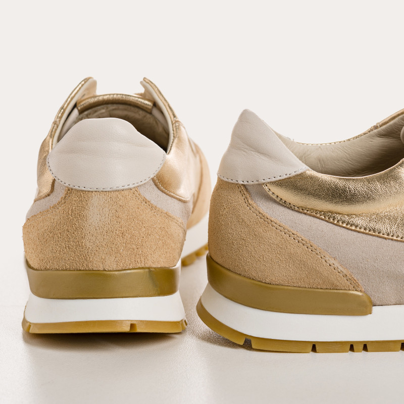 Baskets en cuir velours et métallisé à lacets noir/vison pour femme