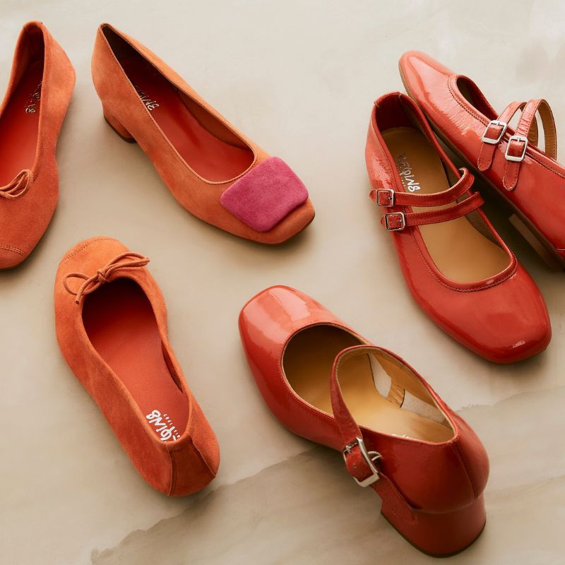 Holga Babies Naplak Varnish Leather | Retro Elegance & Comfort - Reqins