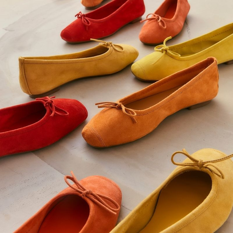 Ballerines plates à nœud en cuir velours avec renfort à la pointe