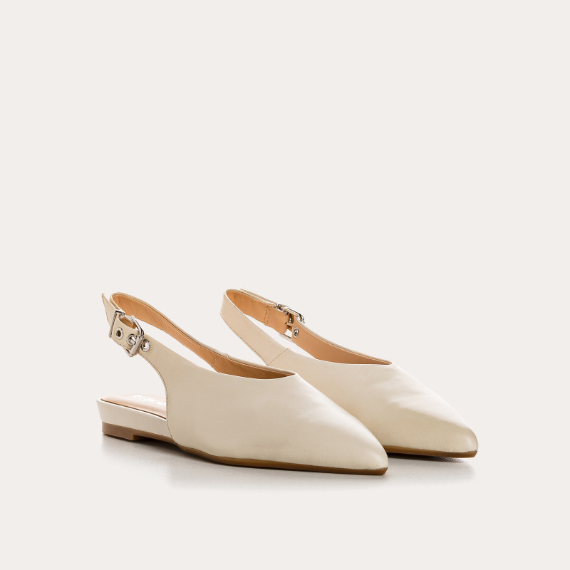 Smooth leather flatback ballerinas with ankle flange