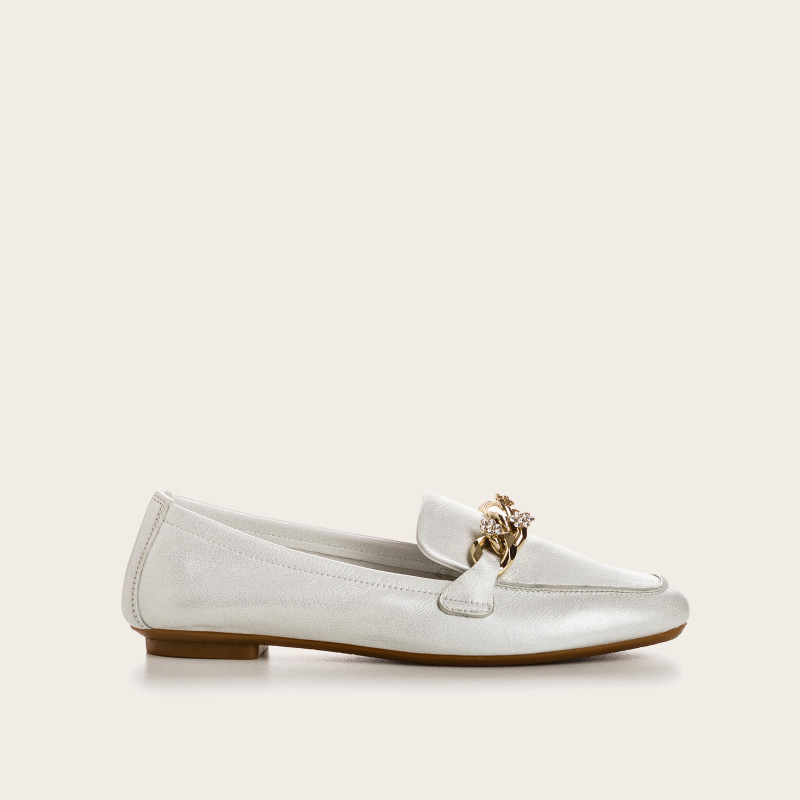 Mocassins femme en cuir brossé – Modèle Hisae | Reqins