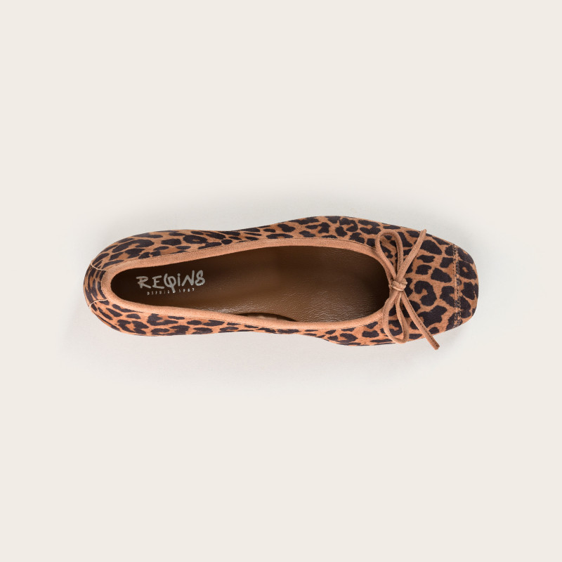 Ballerines à talons Kyriel en cuir velours léopard – Élégance & confort | Reqins