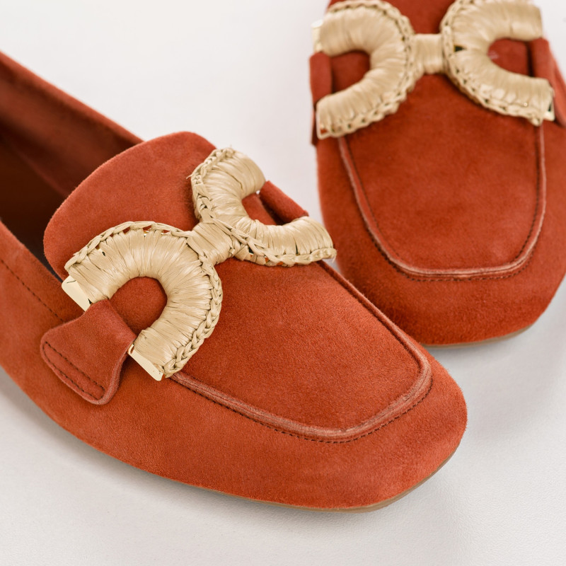 Mocassins Hazura en cuir velours – Élégance & confort | Reqins