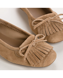 Velvet leather ballerinas with fringes on top