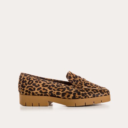 Moccasins Leopard Mariella: Bold style and unparalleled comfort -