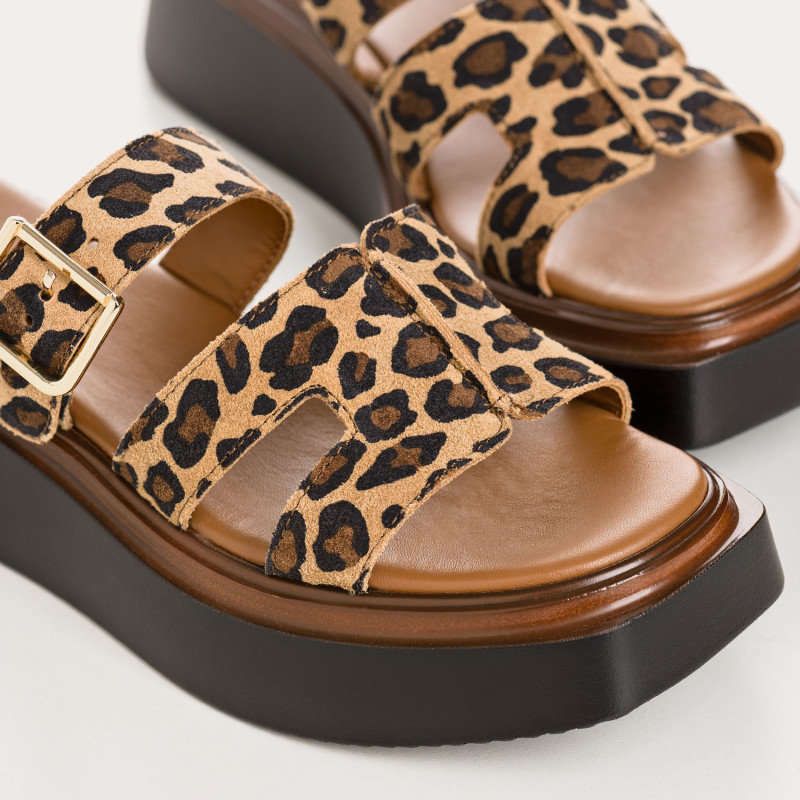 Sandals Leopard Woman in Velvet Leather - Louna Model