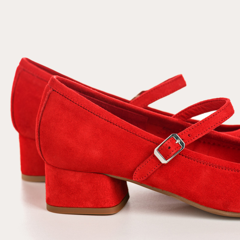 Babies à talons en cuir velours