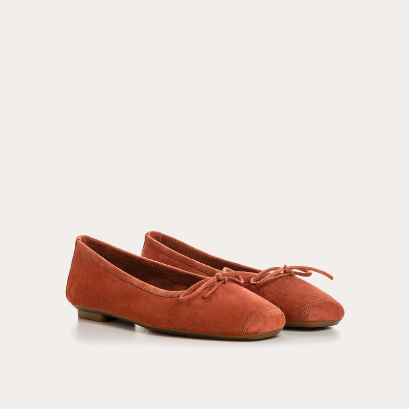 Flat ballerinas with velvet leather knot with tip reinforcement