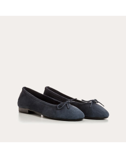Flat ballerinas with velvet leather knot with rounded butt