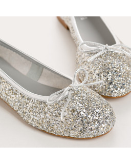 Flat ballerinas with steeped fabric knot with rounded butt