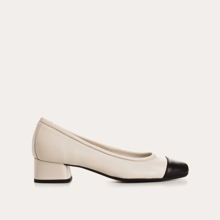 Ballerinas Two-Tail with Flesh / Black Leather Black