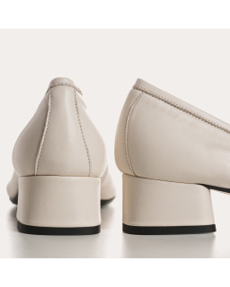 Ballerinas Two-Tail with Flesh / Black Leather Black