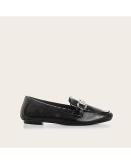 Black leather moccasins with silver jaws | Reqins
