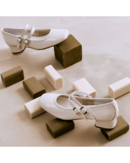 Babies à talons Kristen en cuir vernis Naplak | Élégance chic | Reqins