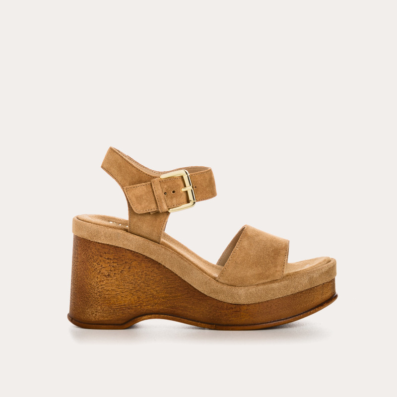 Velvet Leather Leather Sandals | Elevator elegance - Reqins