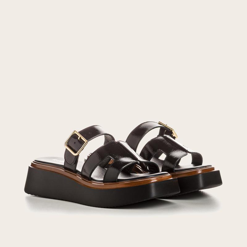 Louna mules in varnish leather | Elegance and Comfort - Reqins