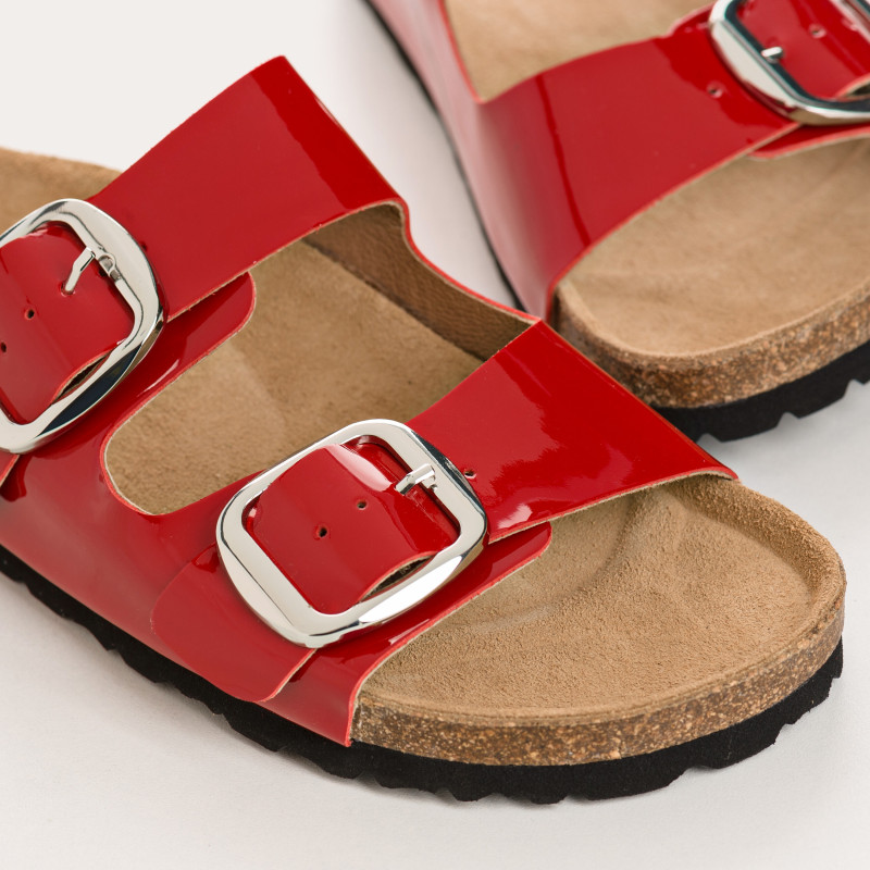 Mercure Varnish mules - Comfort and Brilliance - Reqins